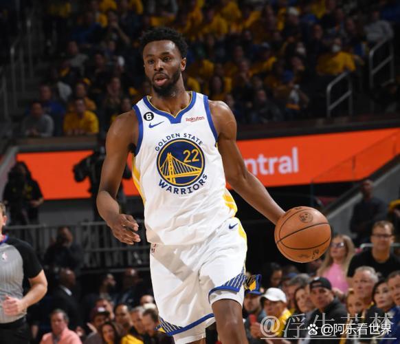 莫兰特压哨制胜30+5 希罗砍35+9 灰熊力克热火 莫兰特压哨制胜30+5 希罗砍35+9 灰熊力克热火