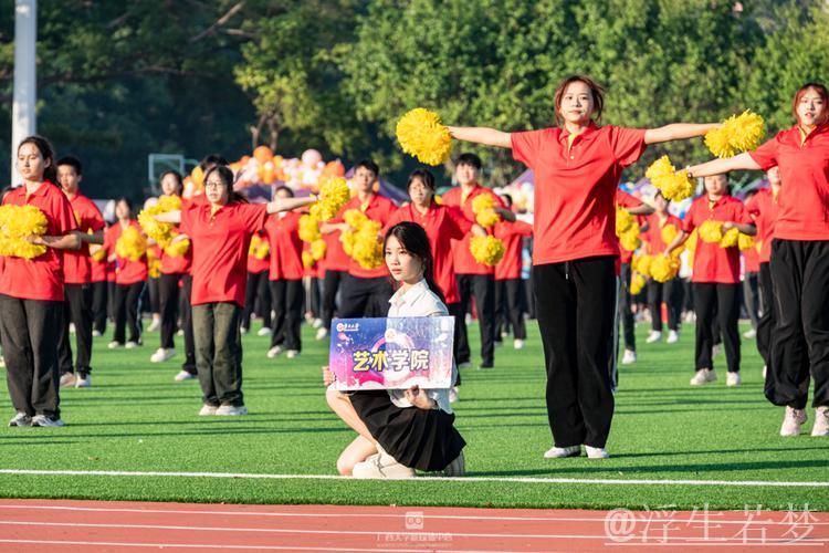 高校学子的“健舞嘉年华”